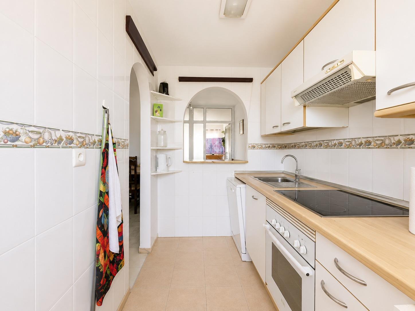 3 Bedroom Apartment in Mijas - Photo 17