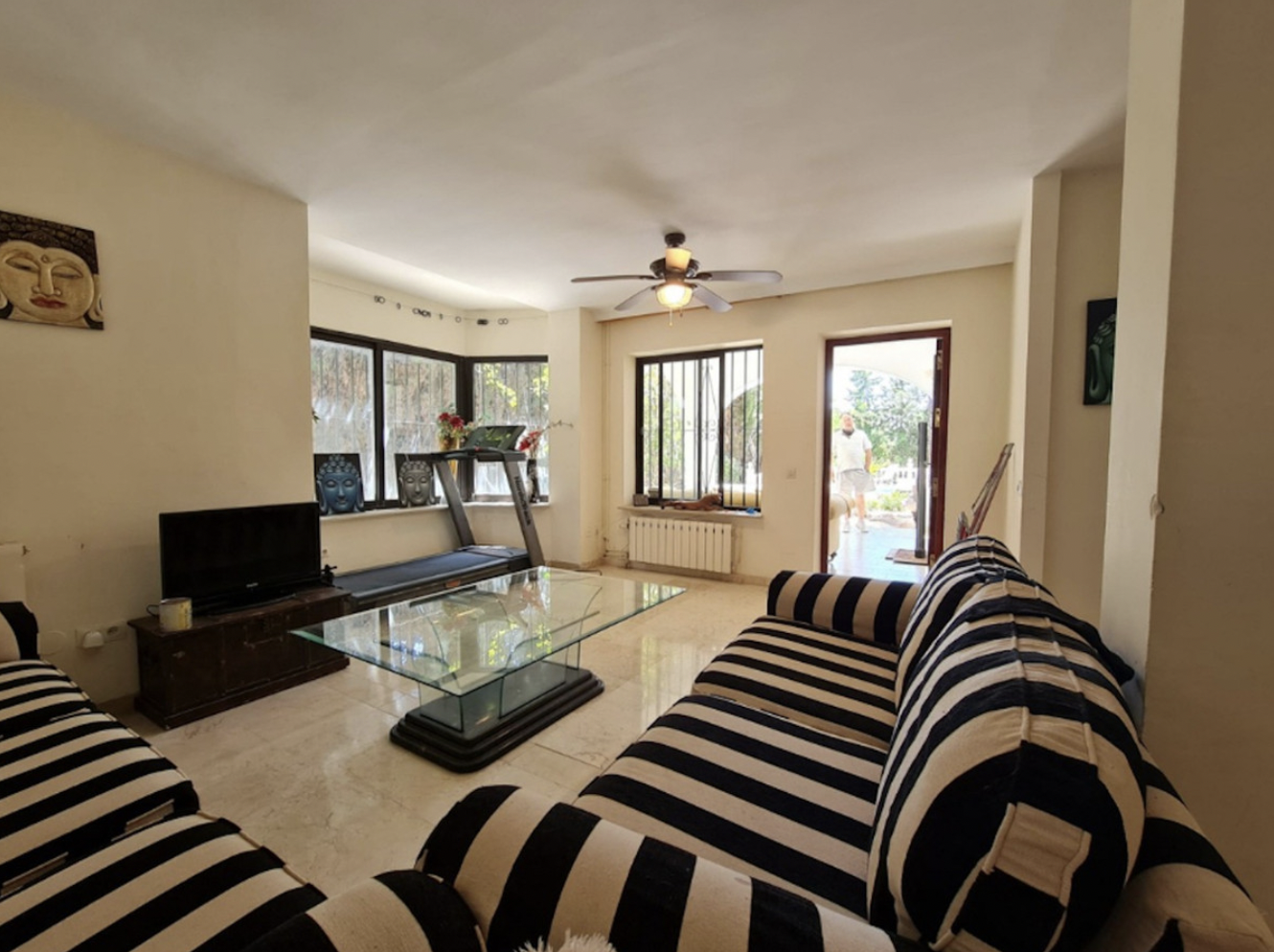 9 Bedroom Villa in Marbella - Foto 10