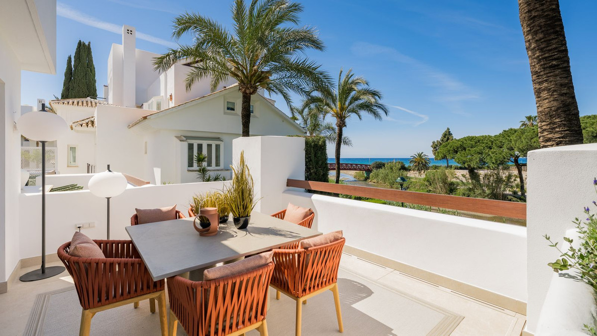 3 Bedroom Apartment in Marbella - Photo 15