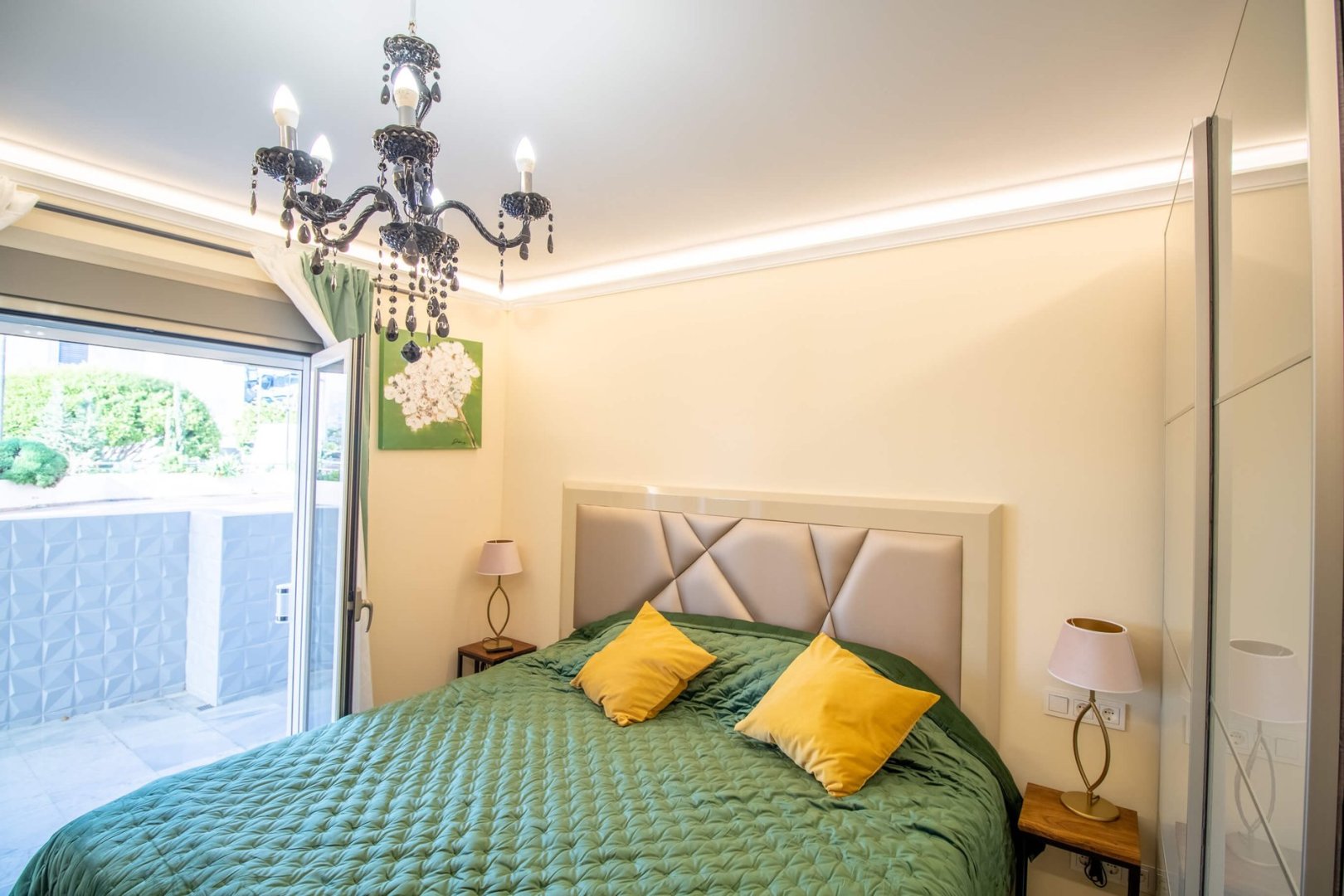 2 Bedroom Apartment in Marbella - Photo 15
