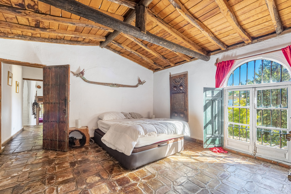 5 Bedroom Country house in Benahavís - Foto 13