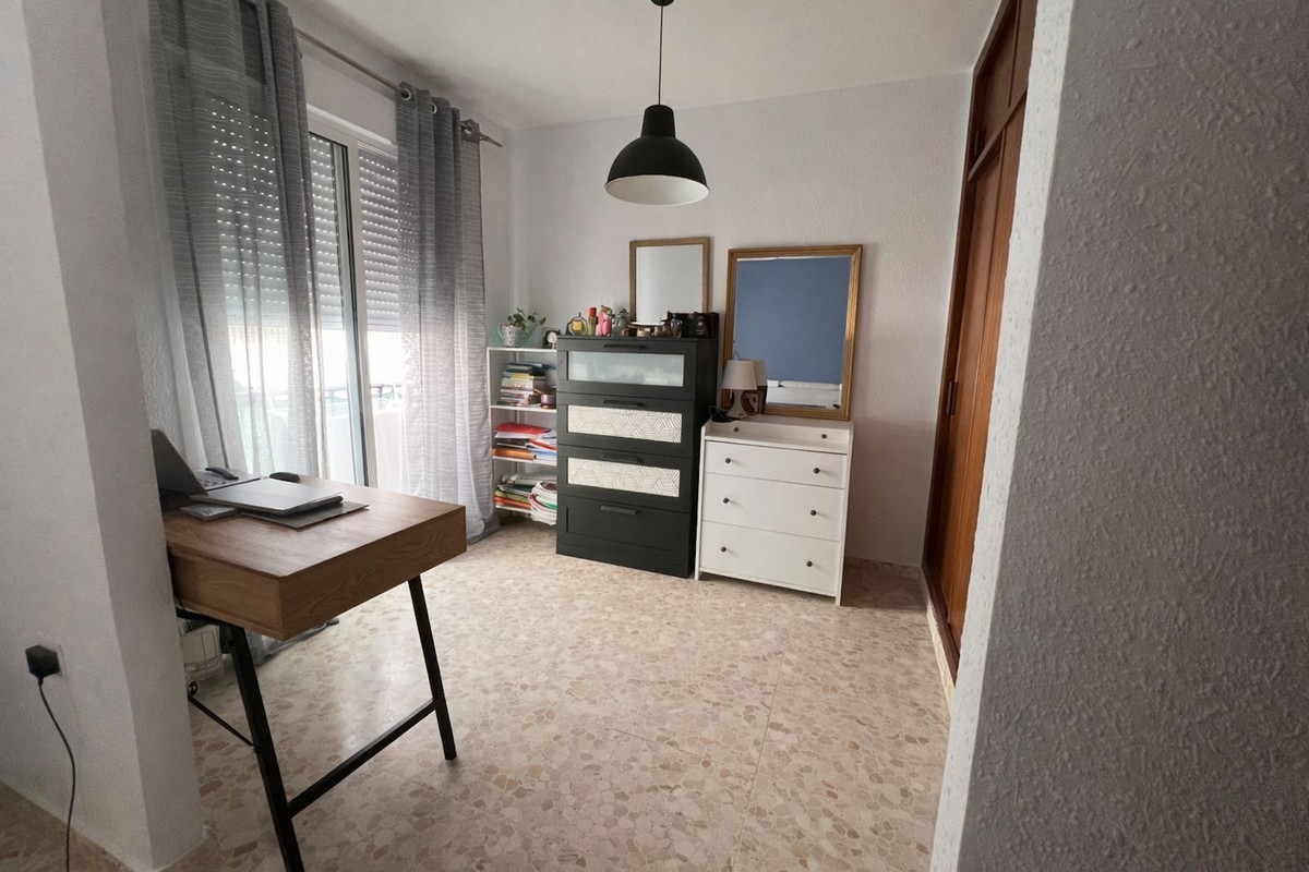 3 Bedroom Townhouse in Benalmádena - Photo 21