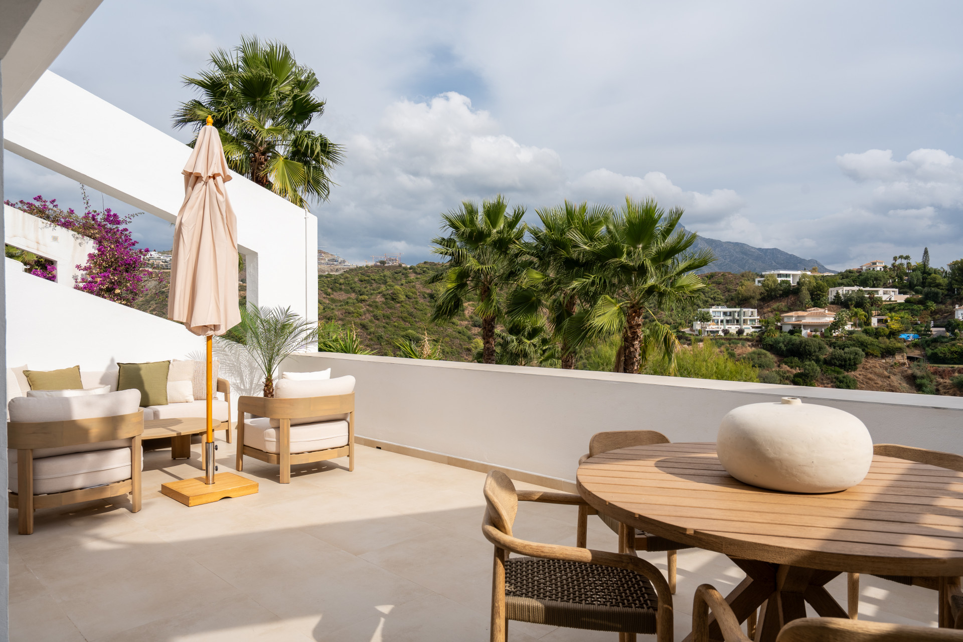 2 Bedroom Apartment in Benahavís - Foto 18