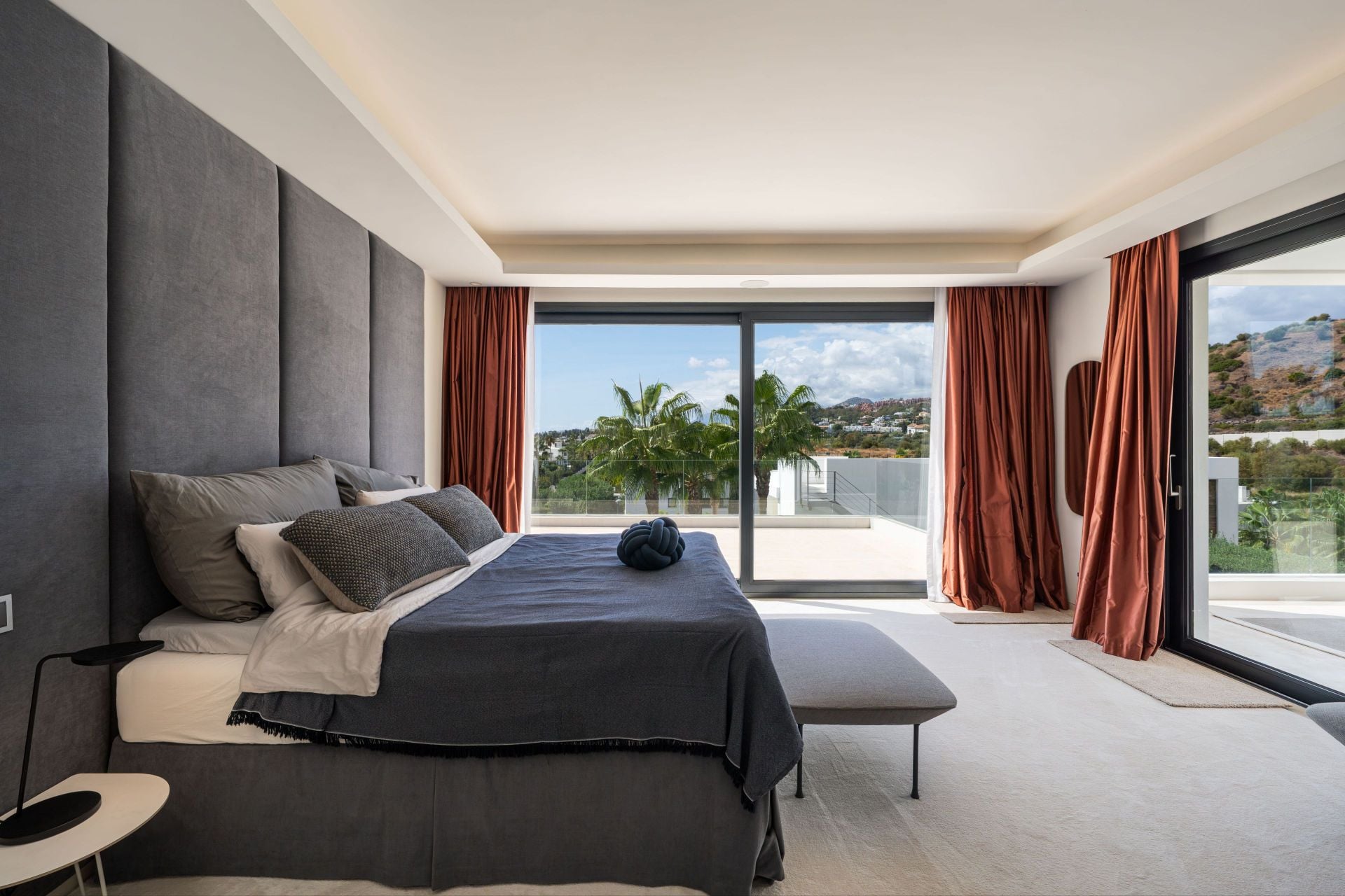 5 Bedroom Villa in Marbella - Photo 23
