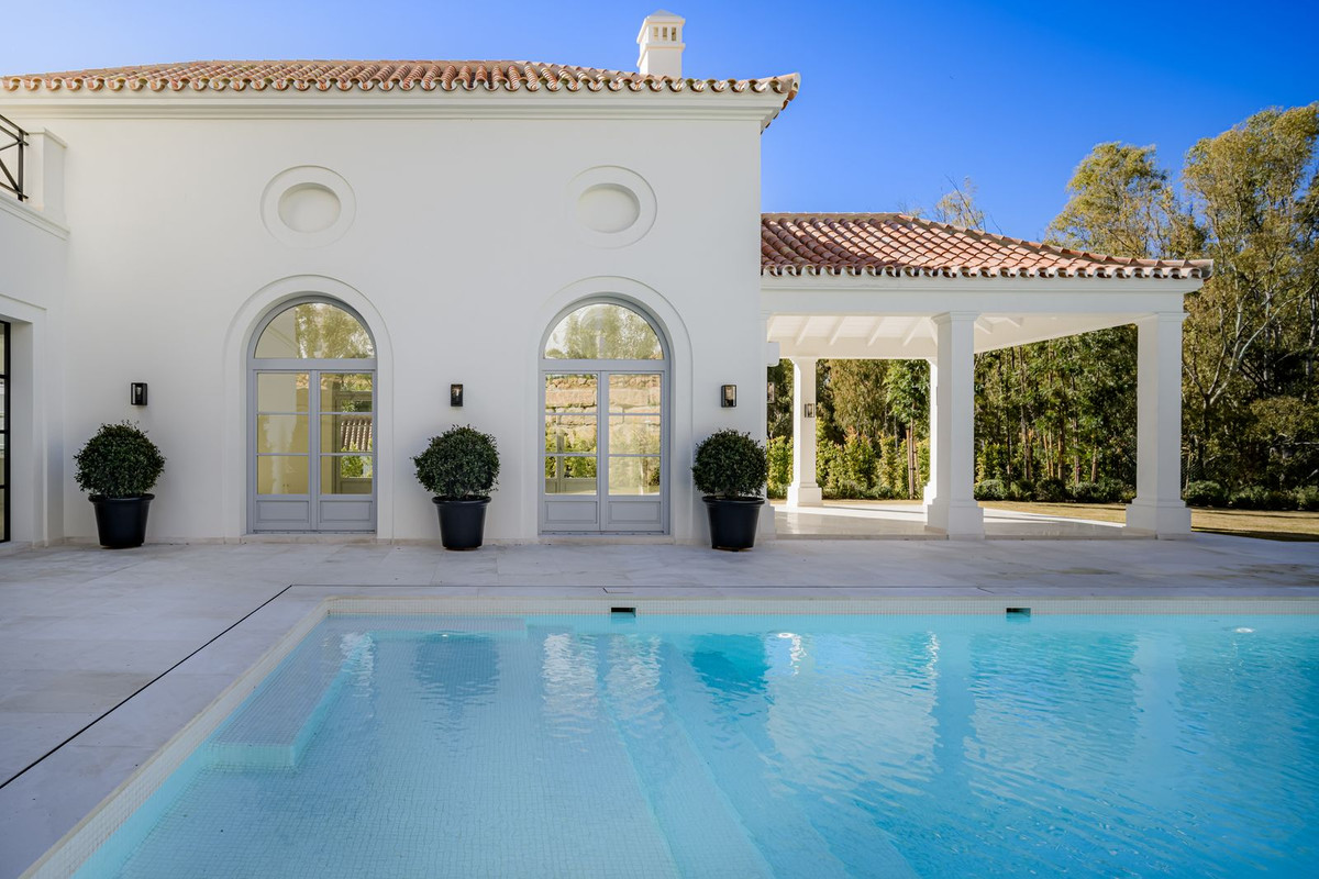 4 Bedroom Villa in Marbella - Foto 26