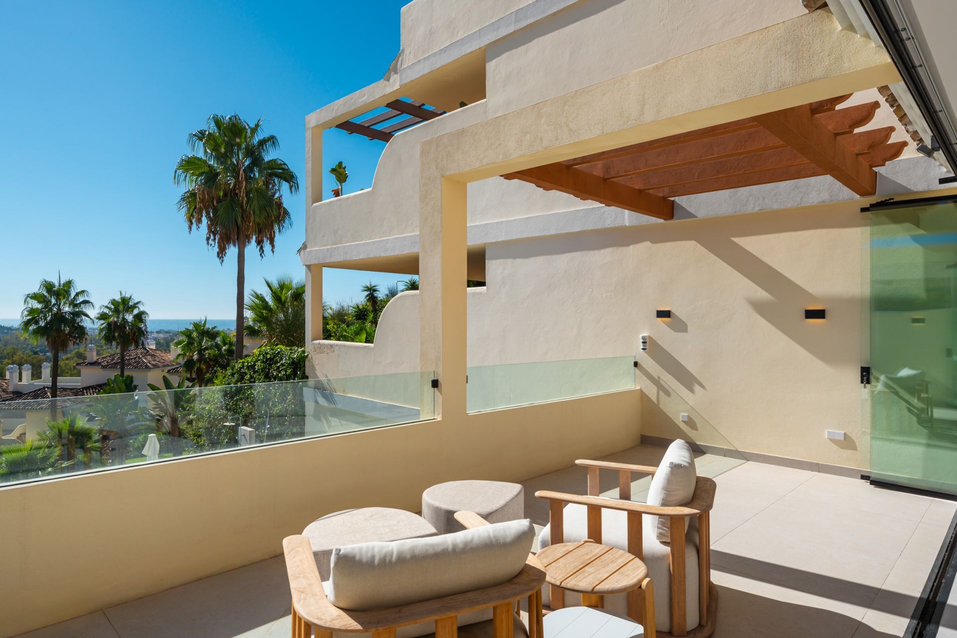 3 Bedroom Apartment in Marbella - Photo 4