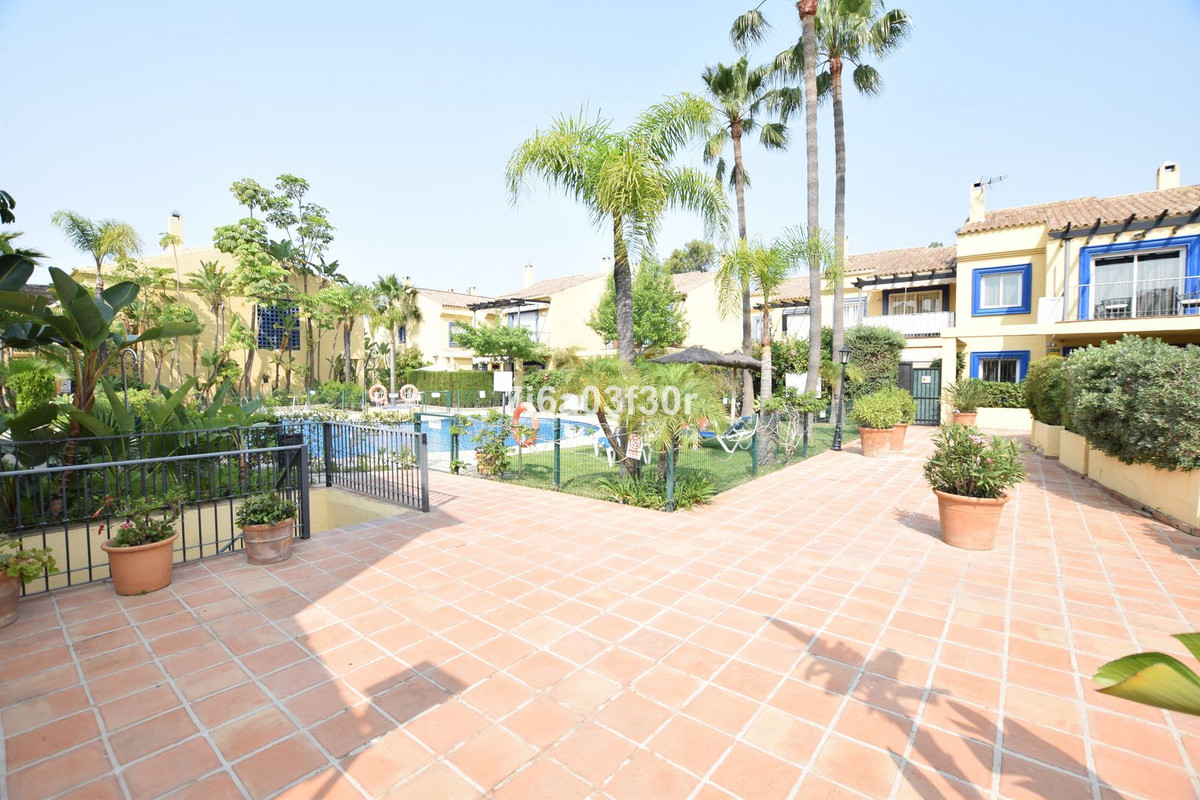 3 Bedroom Townhouse in Marbella - Foto 19