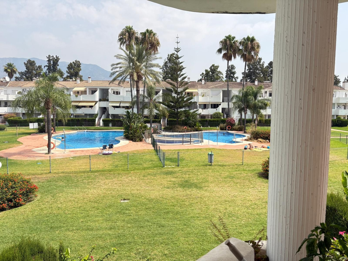 2 Bedroom Apartment in Mijas - Photo 23