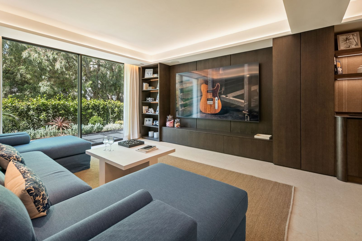 6 Bedroom Villa in Benahavís - Foto 37