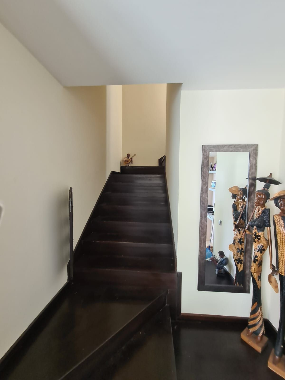 3 Bedroom Penthouse in Benahavís - Photo 4