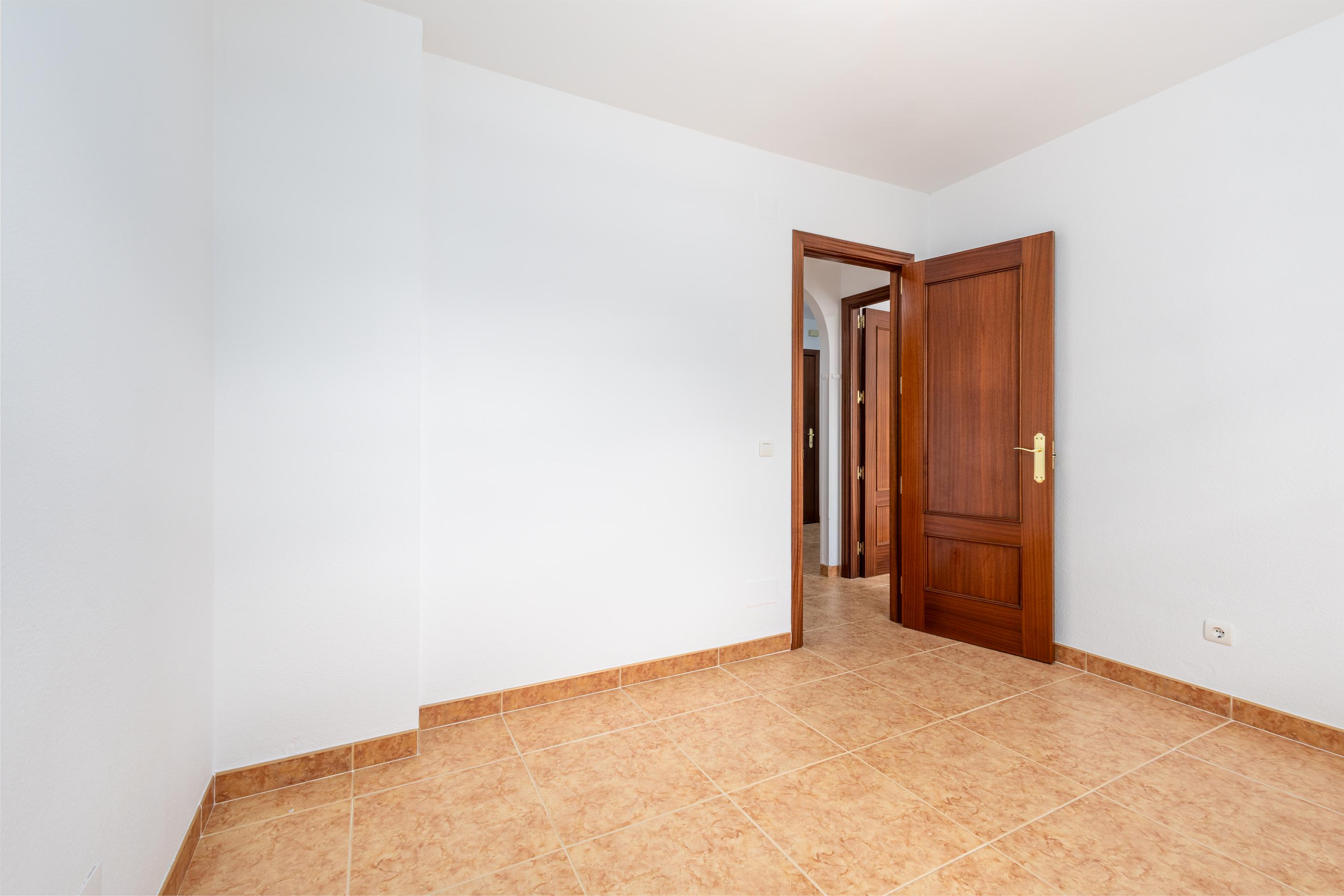 3 Bedroom Apartment in Alhaurín de la Torre - Photo 15