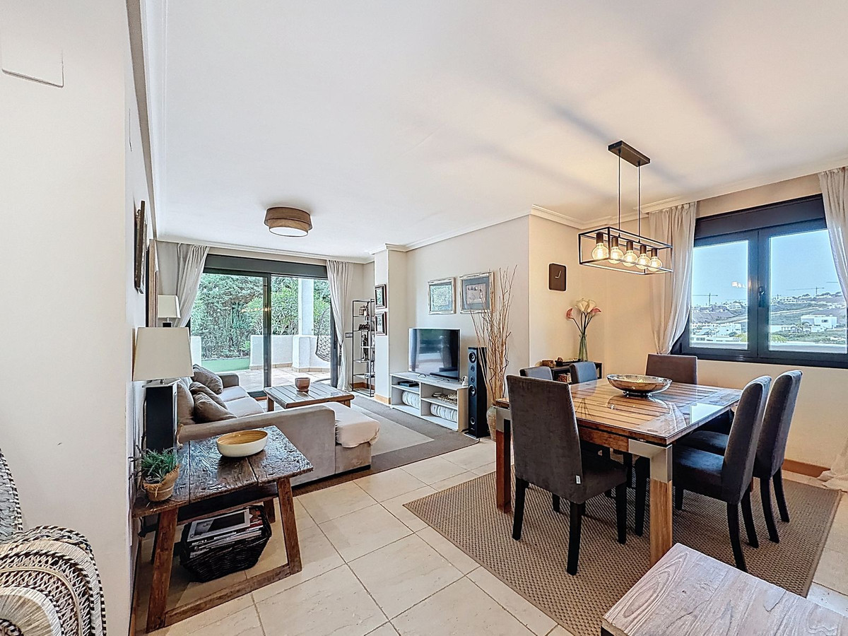 3 Bedroom Apartment in Estepona
