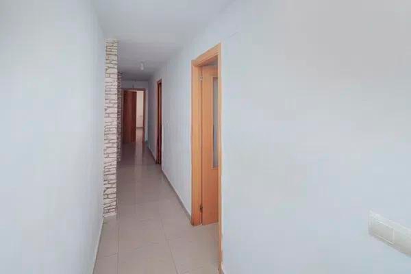 Chalet de 4 dormitorios en Valencia – Foto 7