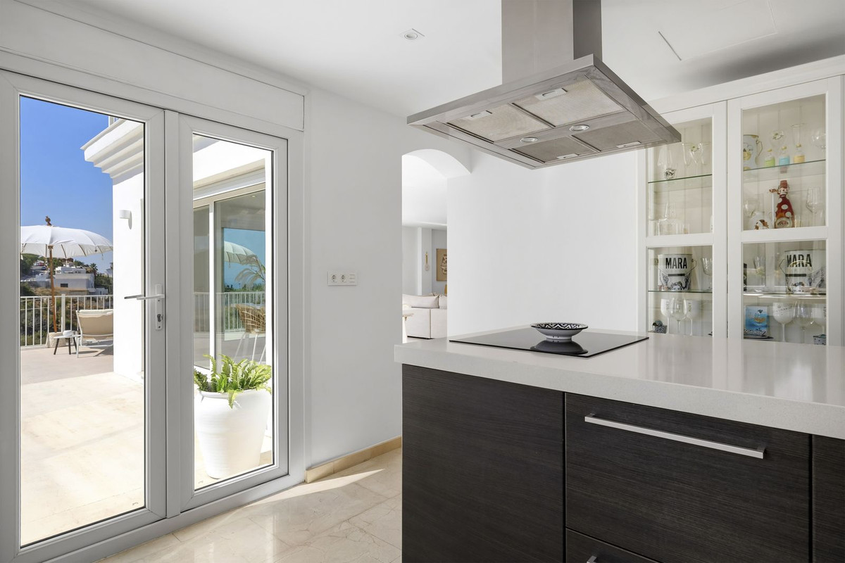 4 Bedroom Villa in Marbella - Foto 41