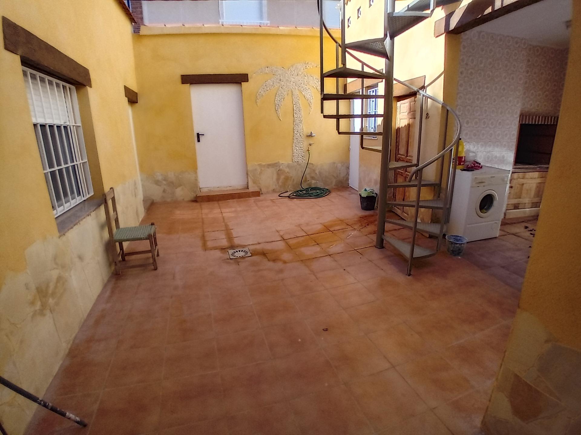 Chalet de 4 dormitorios en Murcia – Foto 19