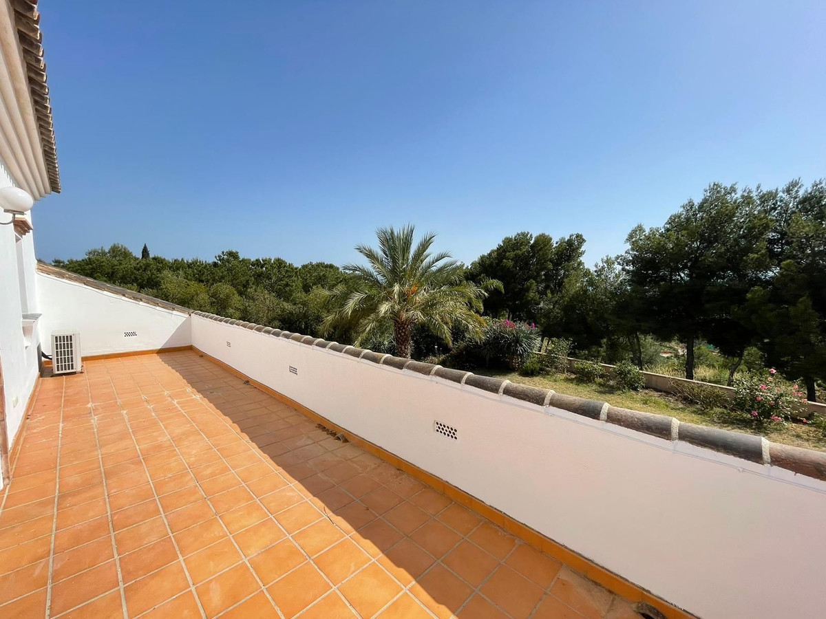 5 Bedroom Villa in Mijas - Photo 39