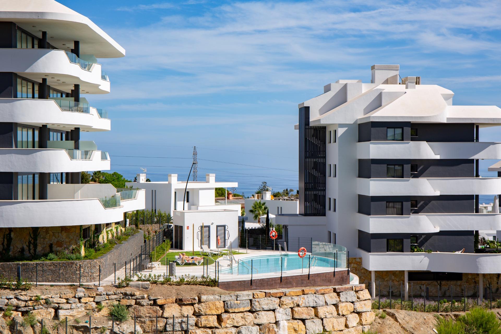 2 Bedroom Apartment in Benalmádena - Foto 9
