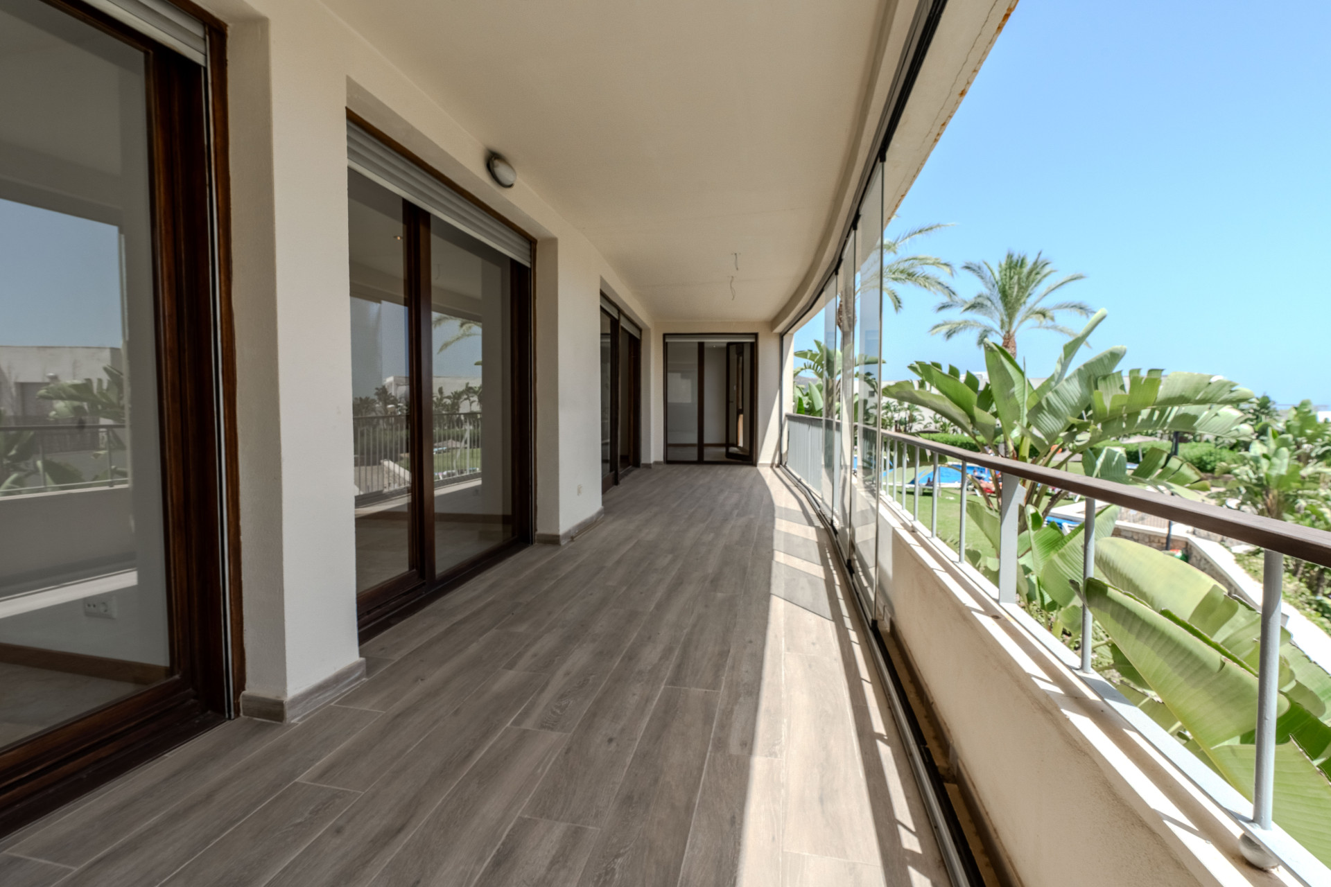 3 Bedroom Apartment in Marbella - Photo 26