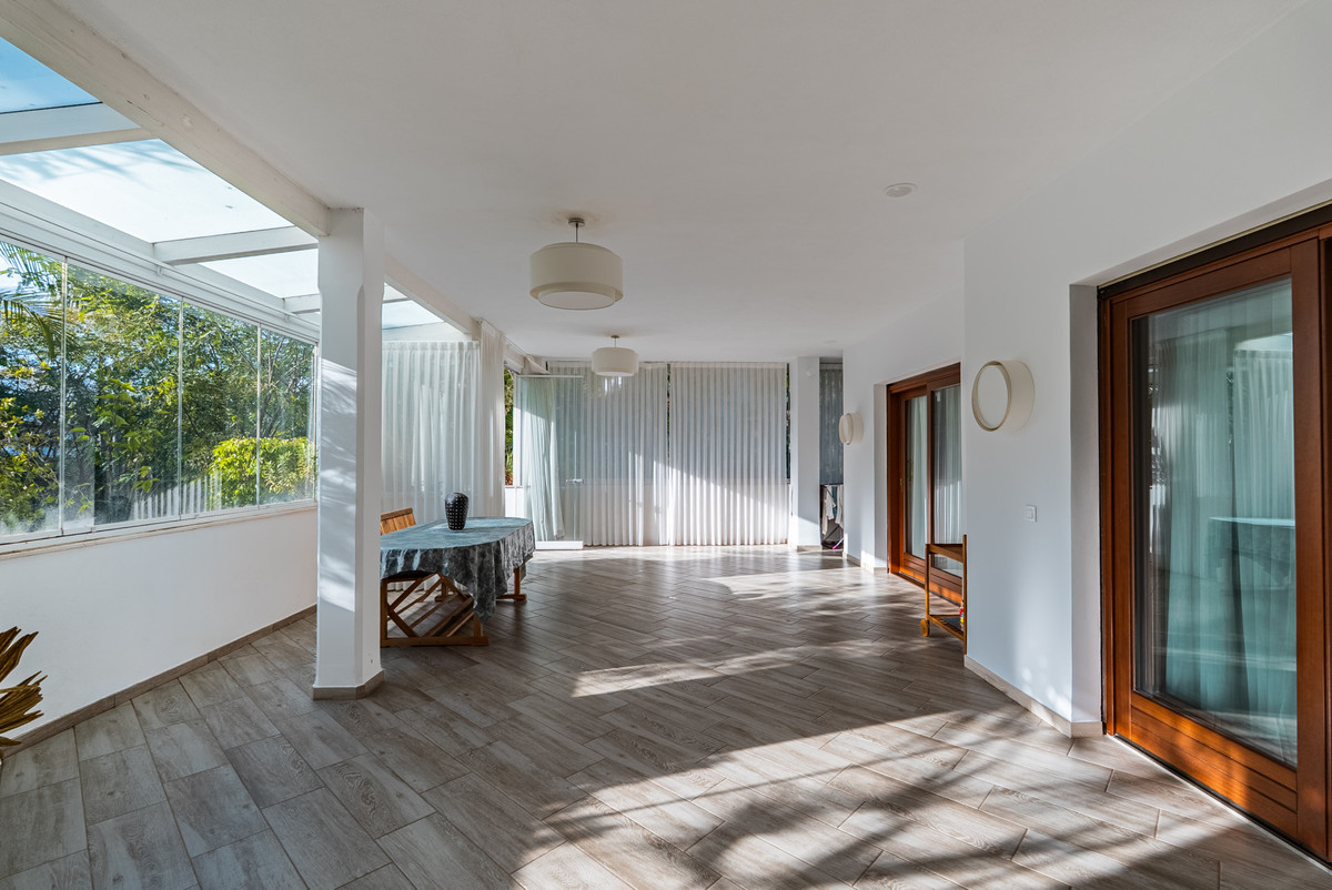2 Bedroom Apartment in Marbella - Foto 12