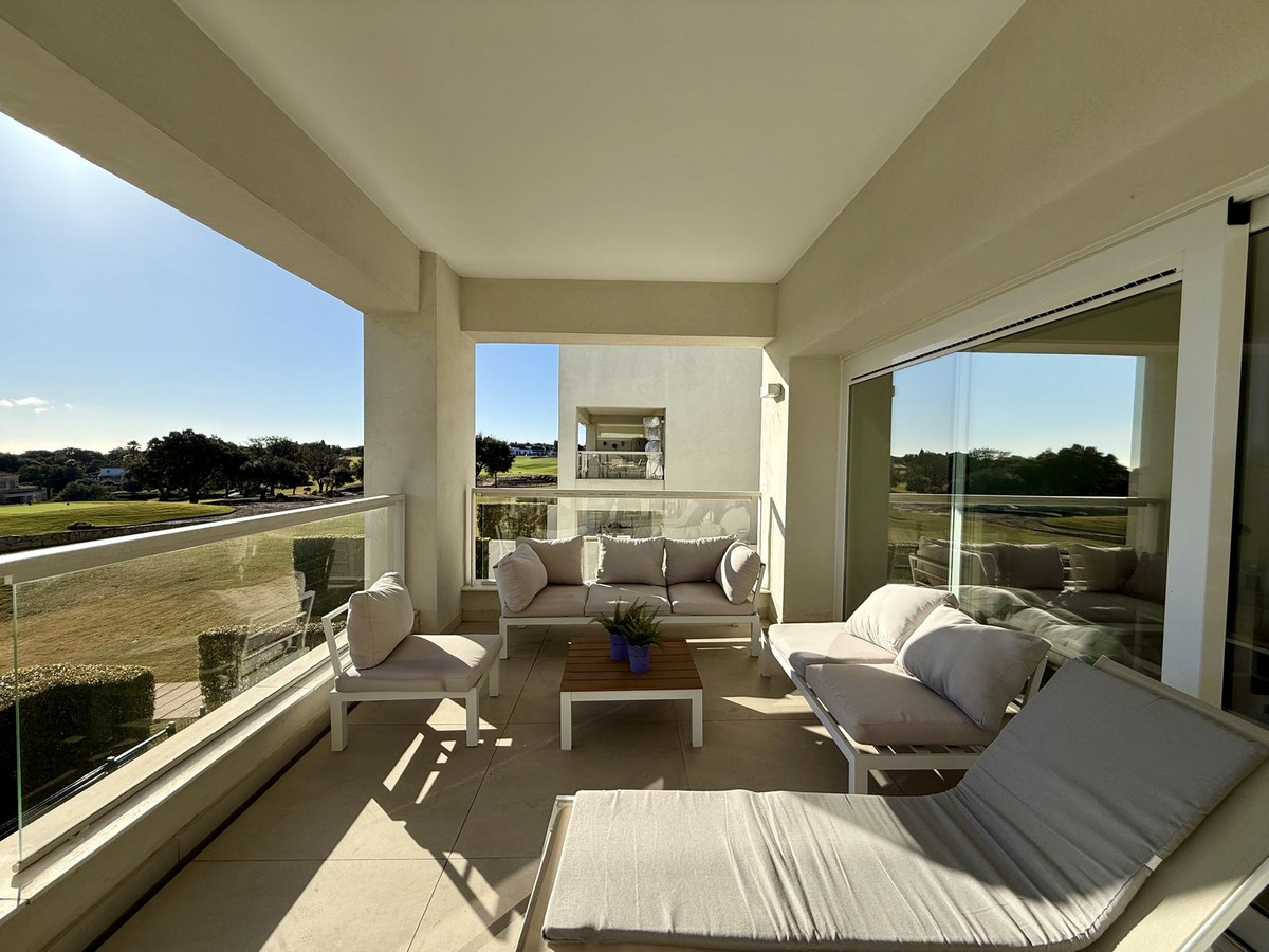 3 Bedroom Apartment in Sotogrande - Photo 11