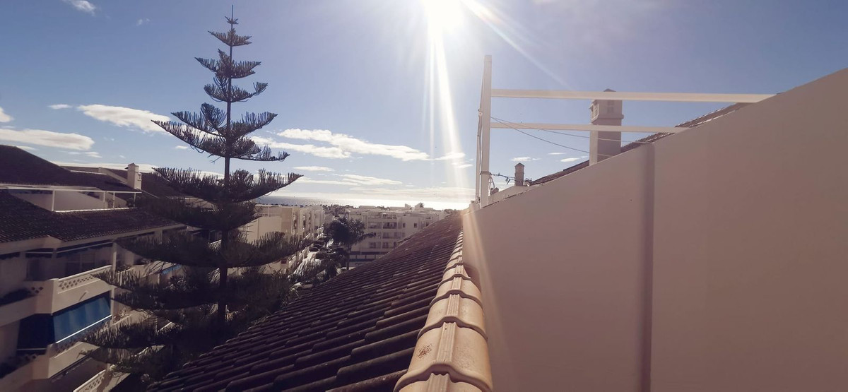 4 Bedroom Penthouse in San Pedro de Alcántara - Photo 46