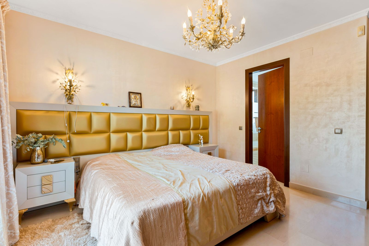 Apartamento com 2 quartos com piscina em Málaga, Espanha – Foto 16