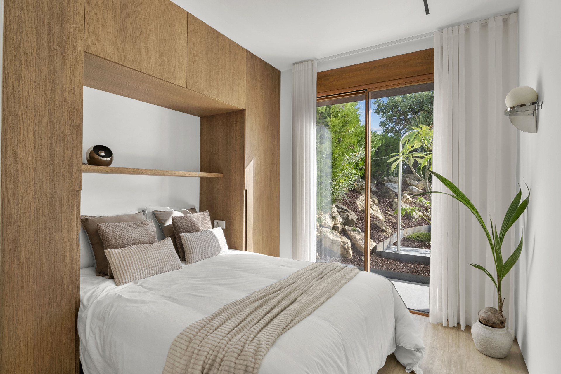 4 Bedroom Apartment in Marbella - Photo 16