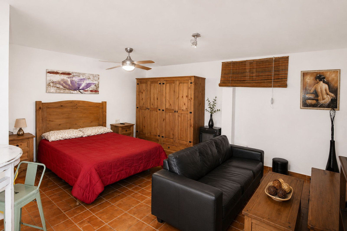 5 Bedroom Townhouse in Marbella - Фото 35