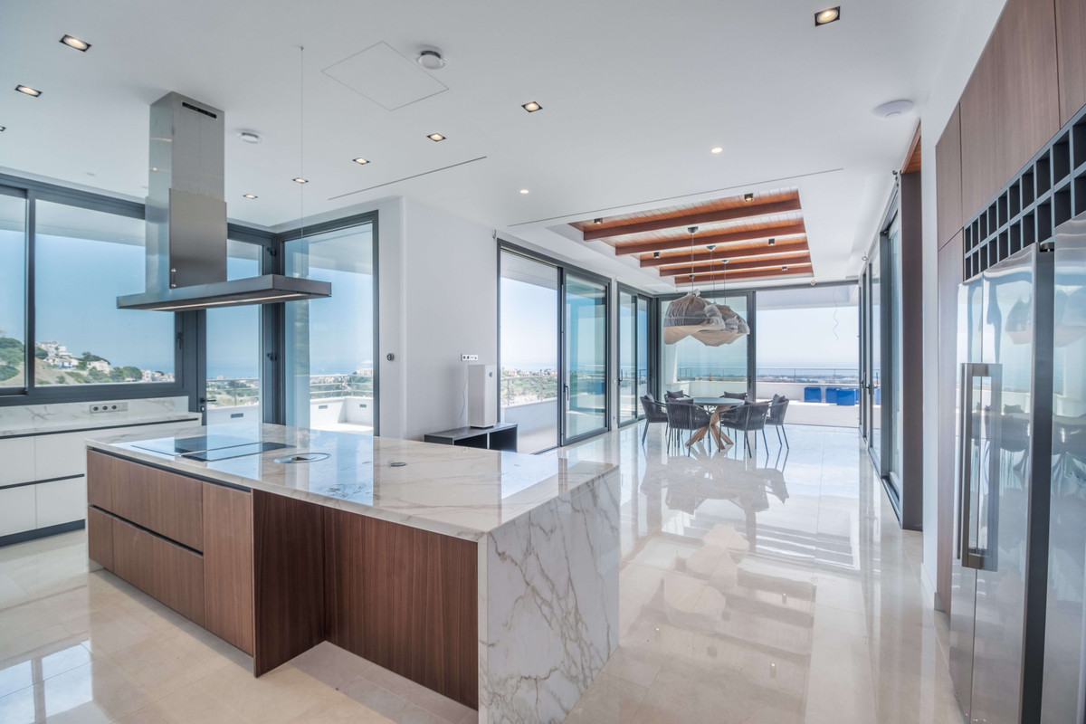 12 Bedroom Villa in Benahavís - Foto 13