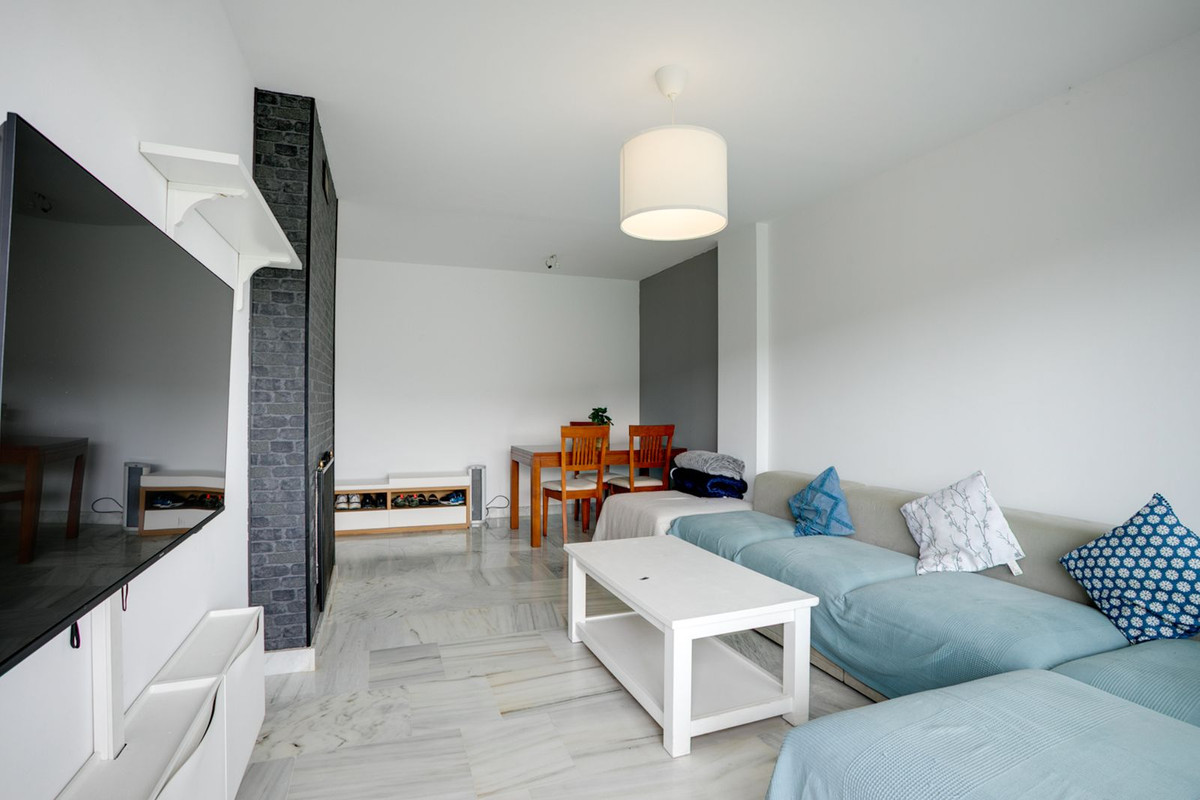 2 Bedroom Apartment in Benahavís - Foto 15