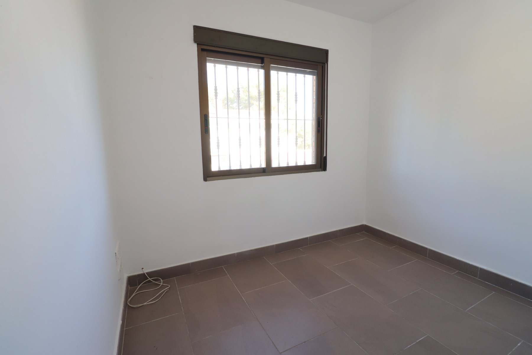 Piso de 3 dormitorios en Alicante – Foto 13