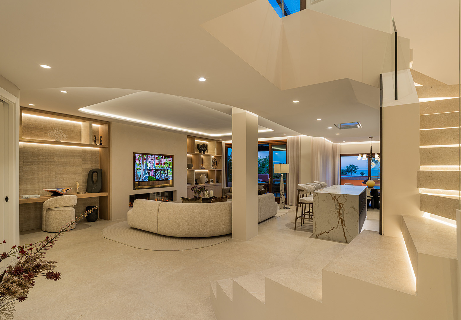 3 Bedroom Penthouse in Estepona - Photo 17