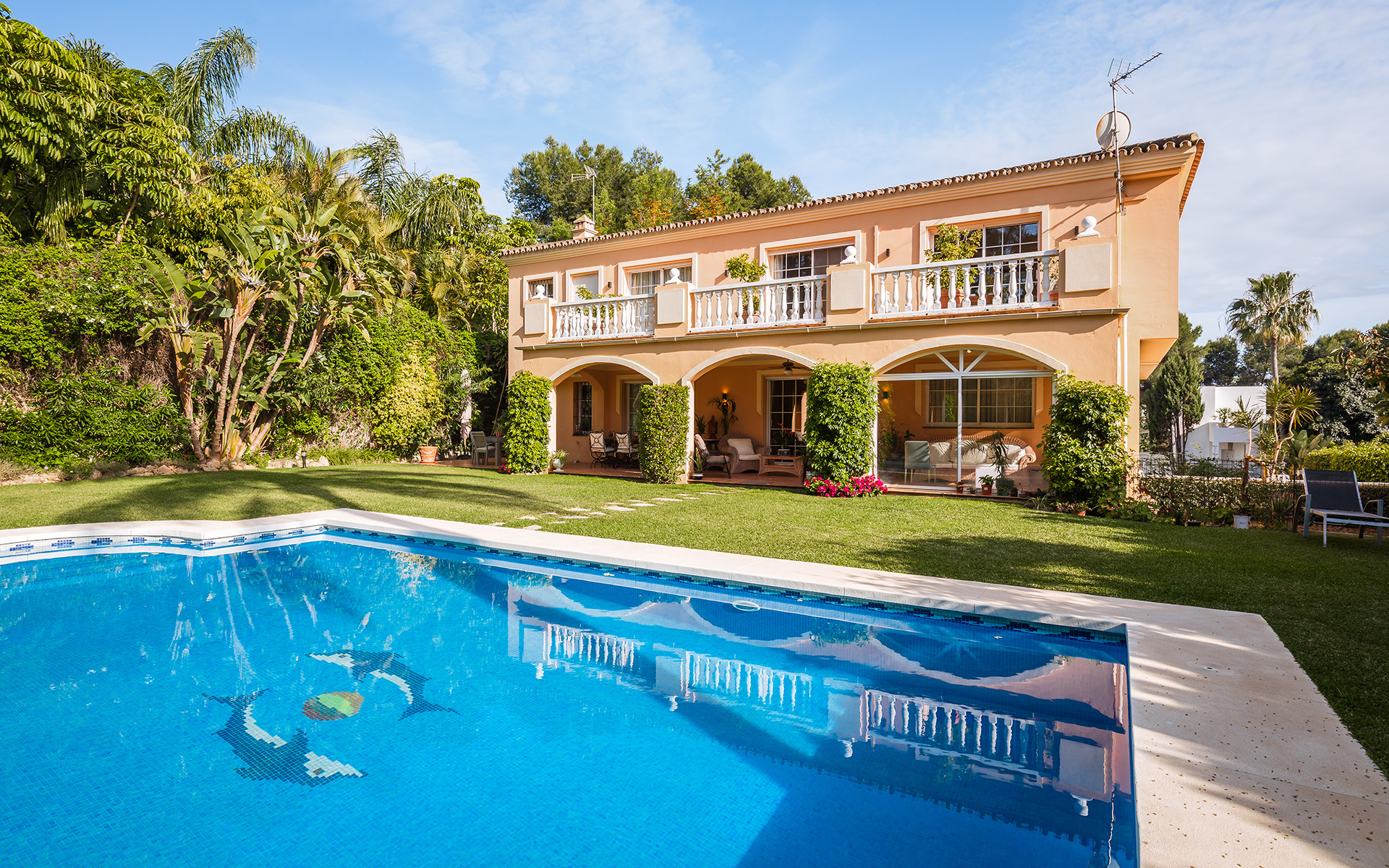5 Bedroom Villa in Marbella - Photo 10