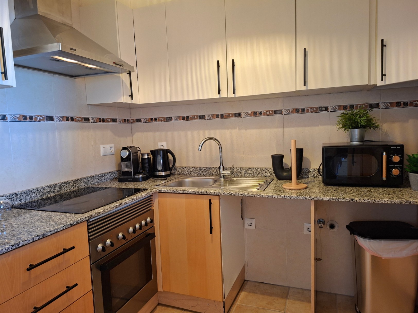 Apartamento com 2 quartos com piscina em Alicante, Espanha – Foto 22