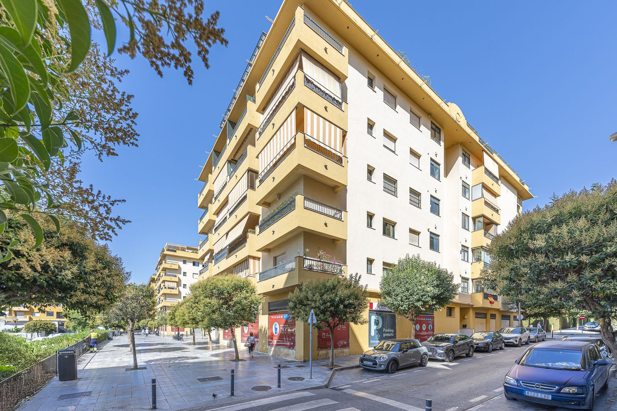 3 Bedroom Apartment in San Pedro de Alcántara - Photo 44