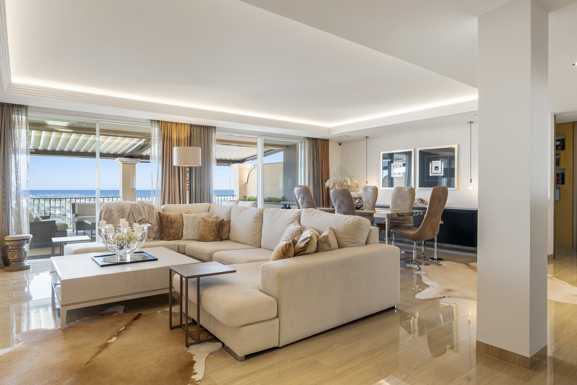 4 Bedroom Penthouse in Benahavís - Фото 2