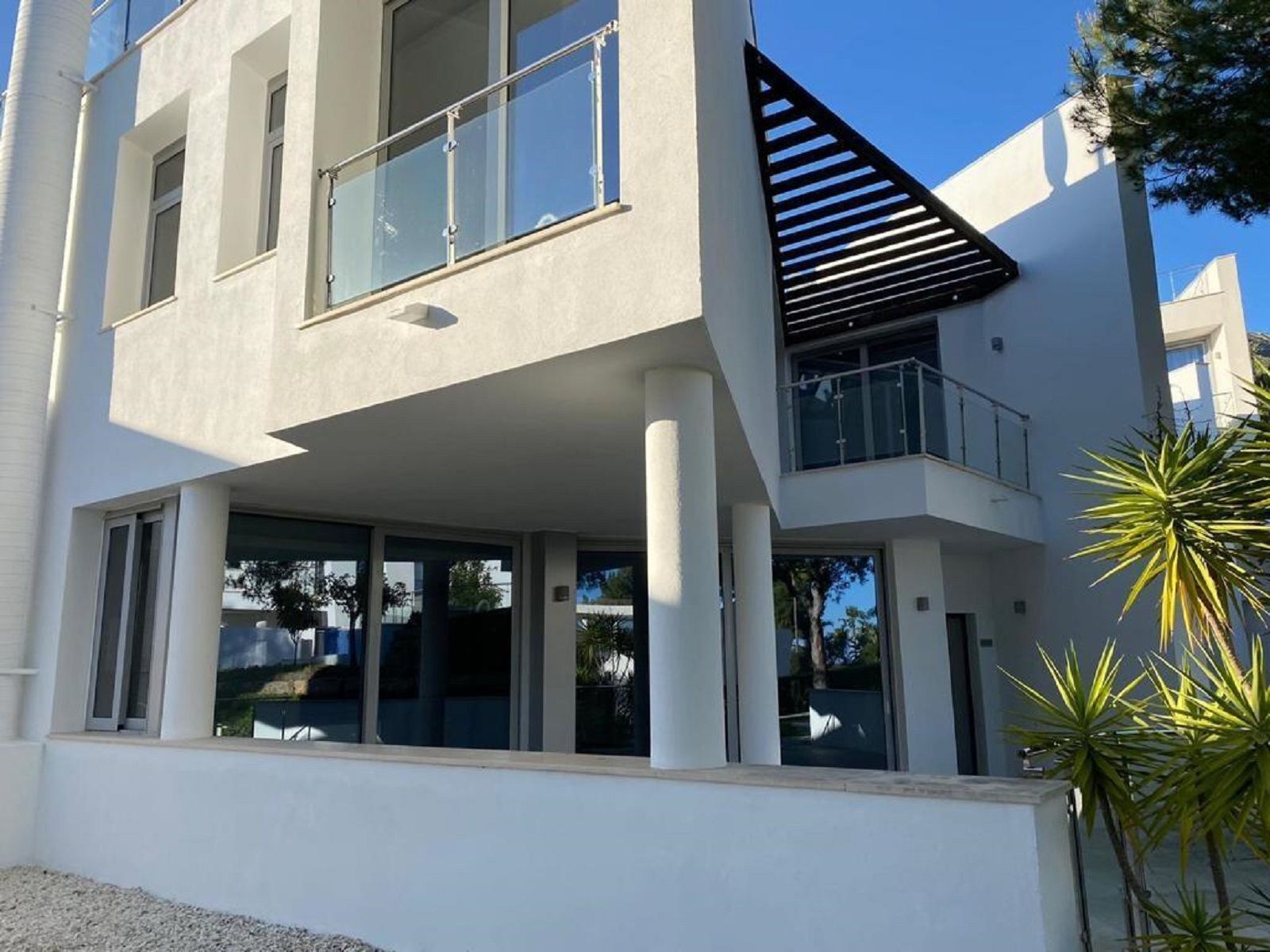 3 Bedroom Townhouse in Marbella - Photo 5