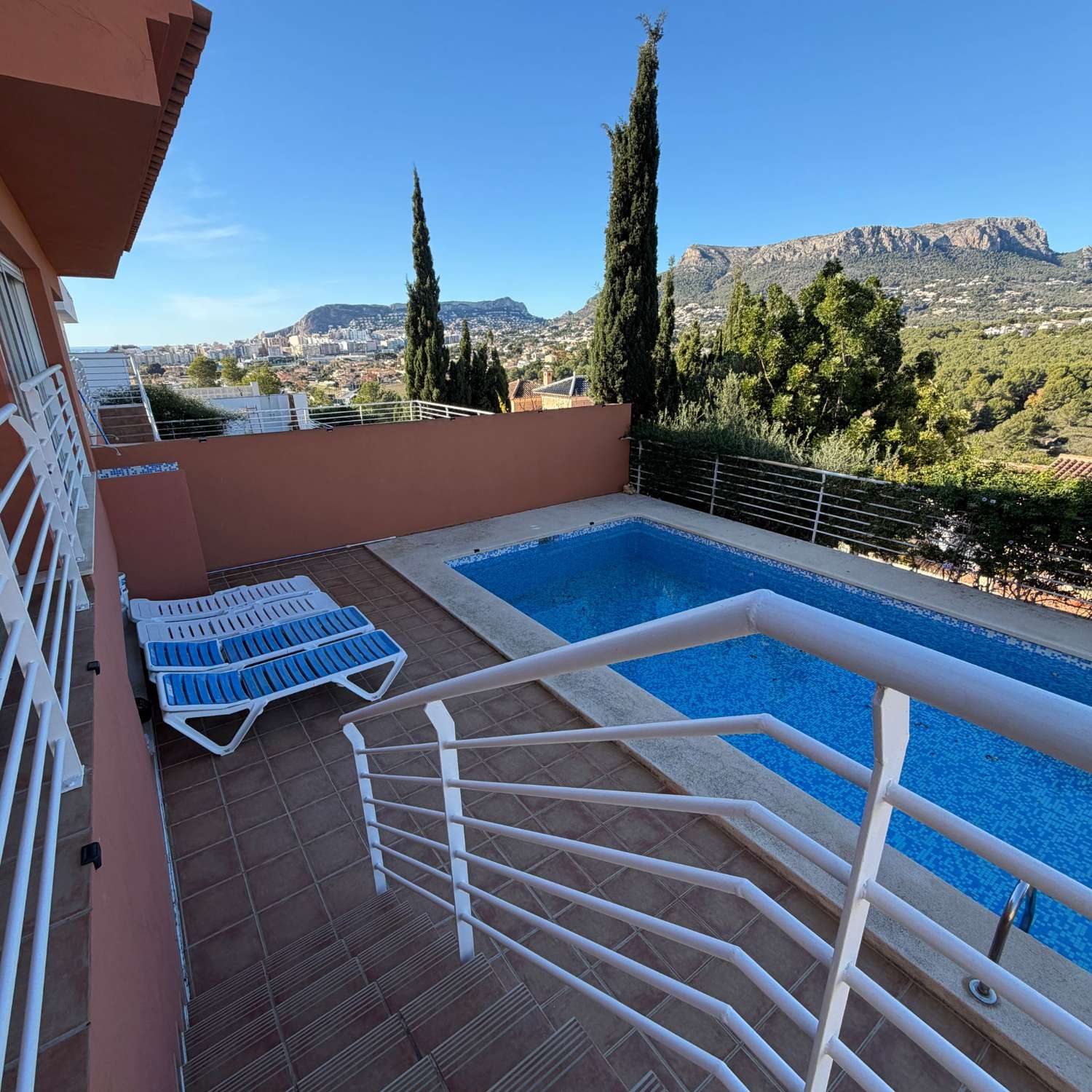 Moradia com 4 quartos com piscina em Alicante, Espanha – Foto 5