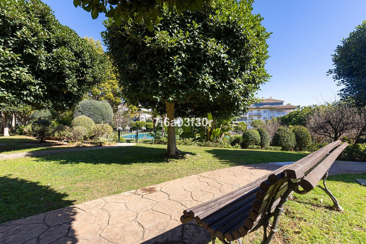2 Bedroom Apartment in Marbella - Photo 48