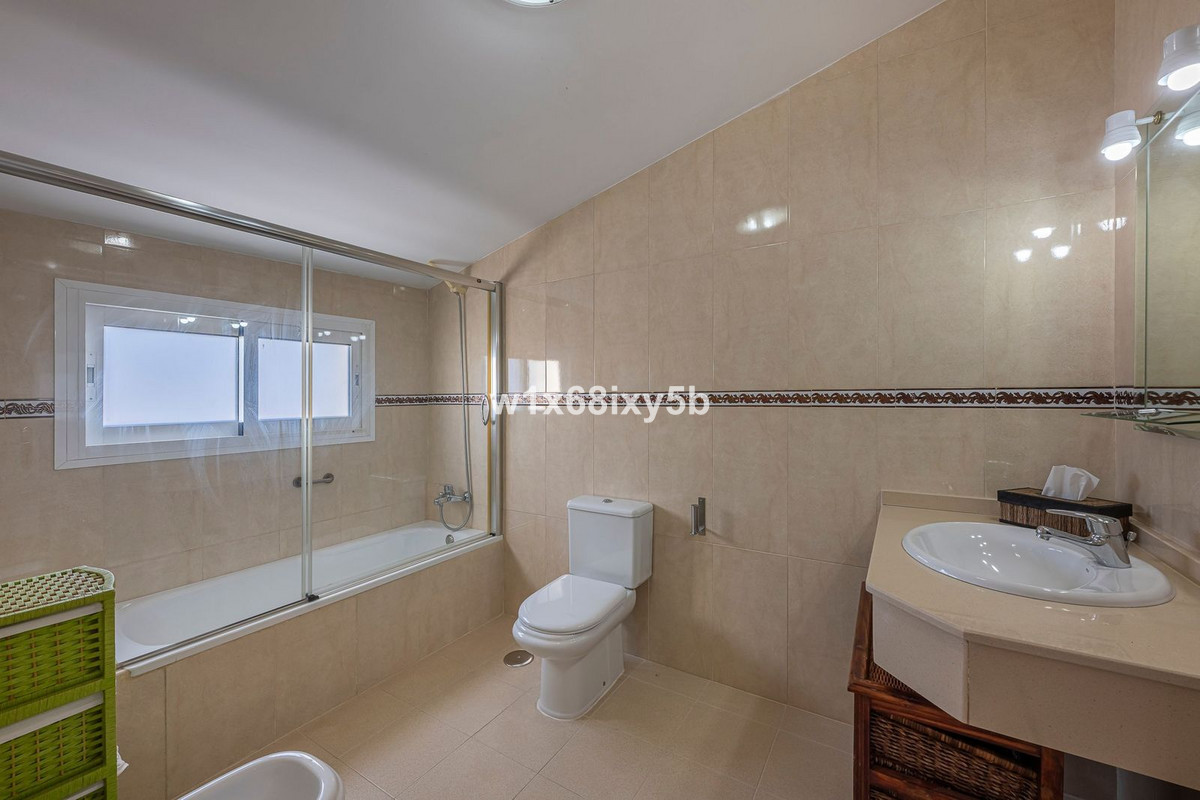 3 Bedroom Townhouse in Estepona - Фото 21