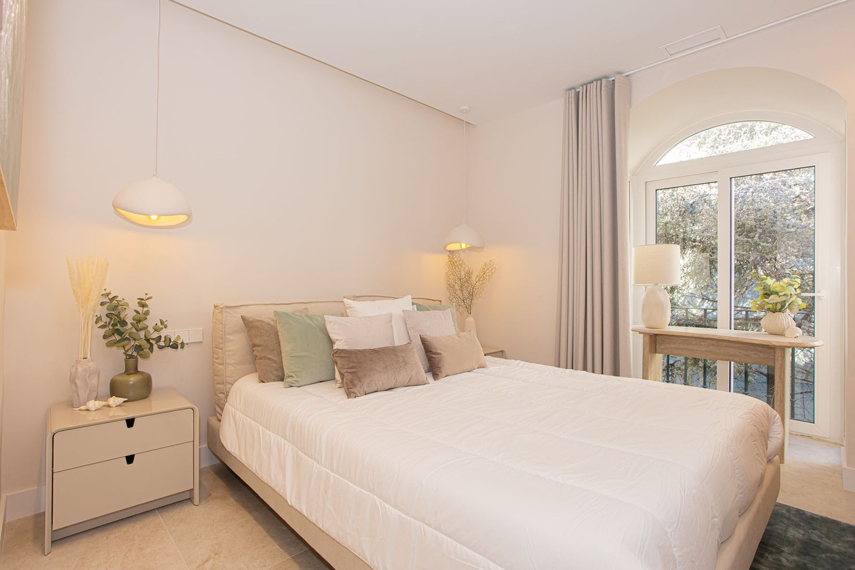 Apartamento com 4 quartos com piscina em Málaga, Espanha – Foto 15