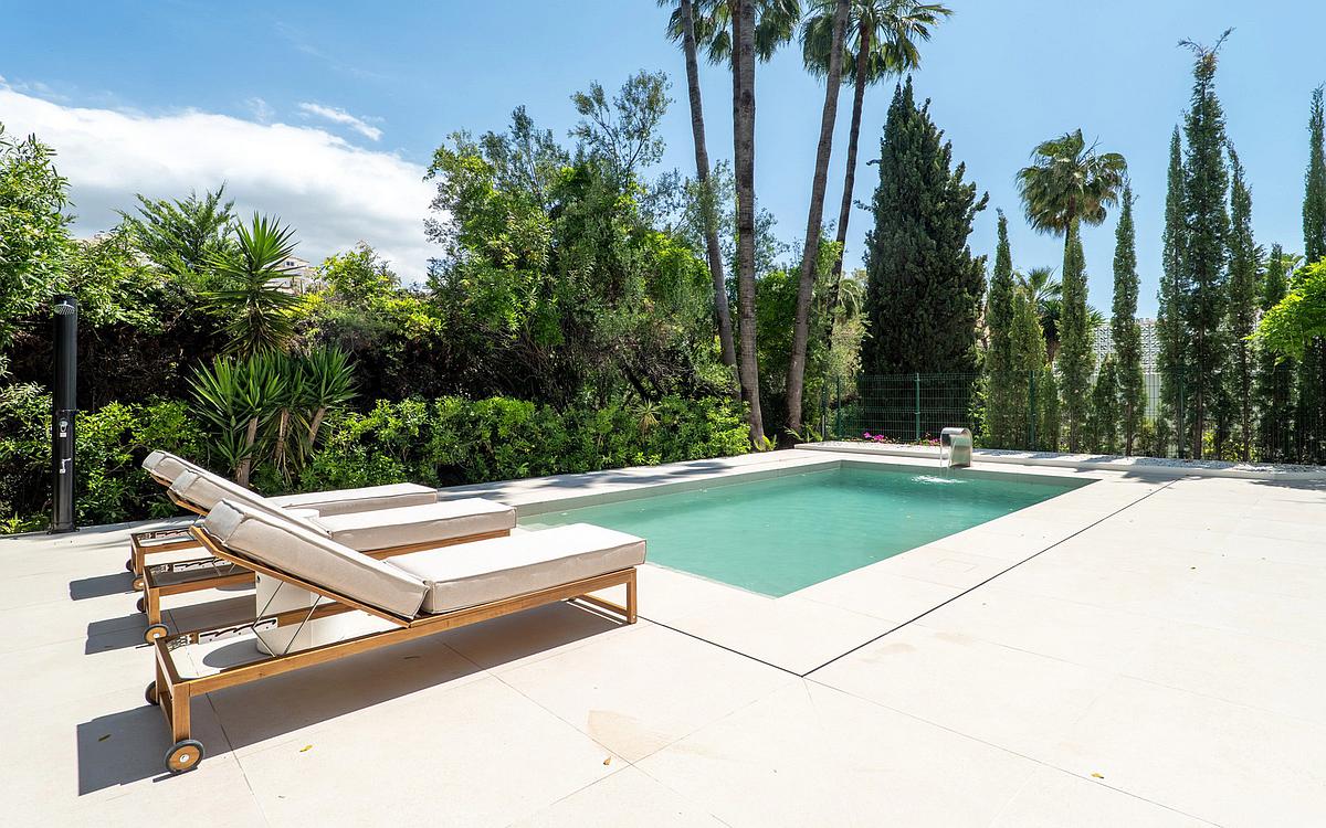 5 Bedroom Villa in Marbella - Photo 8