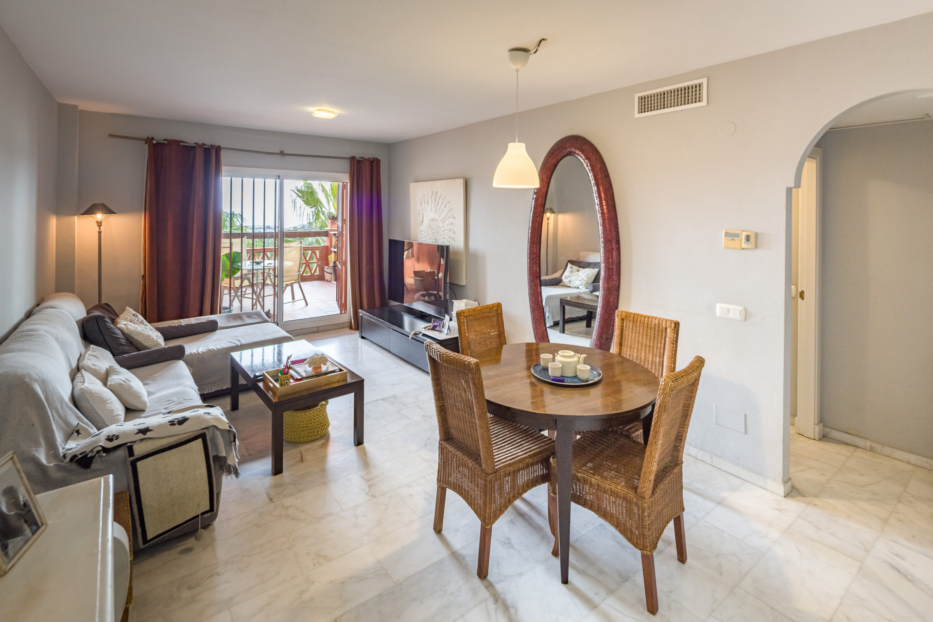 2 Bedroom Apartment in Marbella - Photo 9