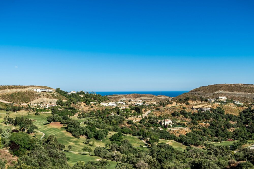 4,901 m² Plot in Benahavís - Photo 2