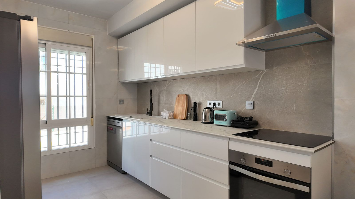 4 Bedroom Villa in Benalmádena - Foto 3