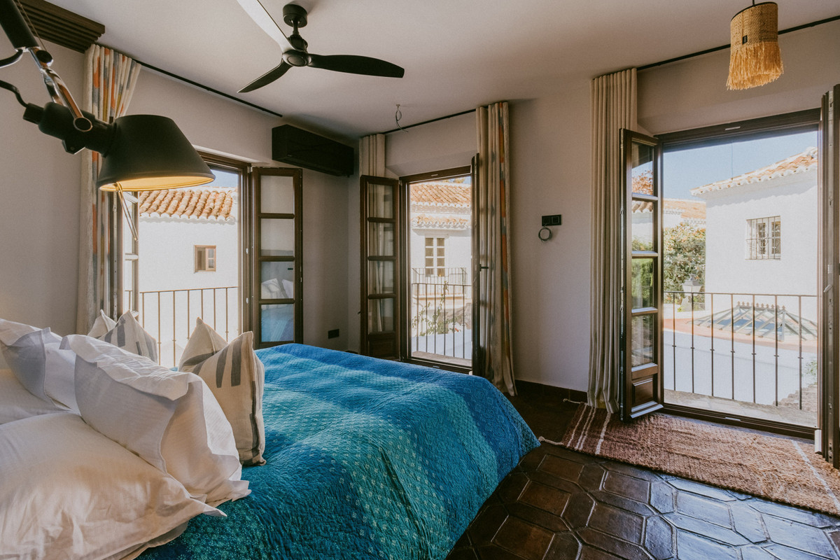 3 Bedroom Townhouse in Marbella - Photo 15