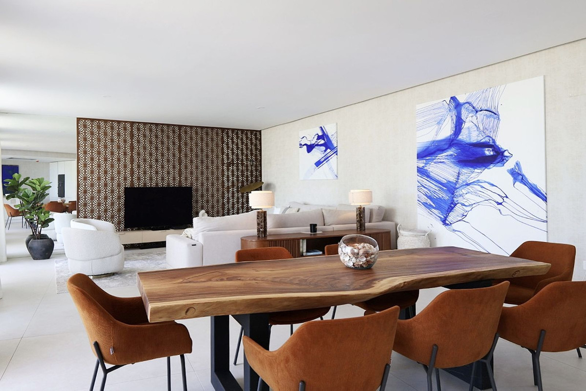 4 Bedroom Apartment in Estepona - Photo 7