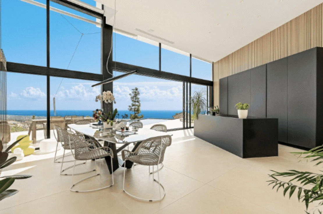 4 Bedroom Villa in Marbella - Photo 3