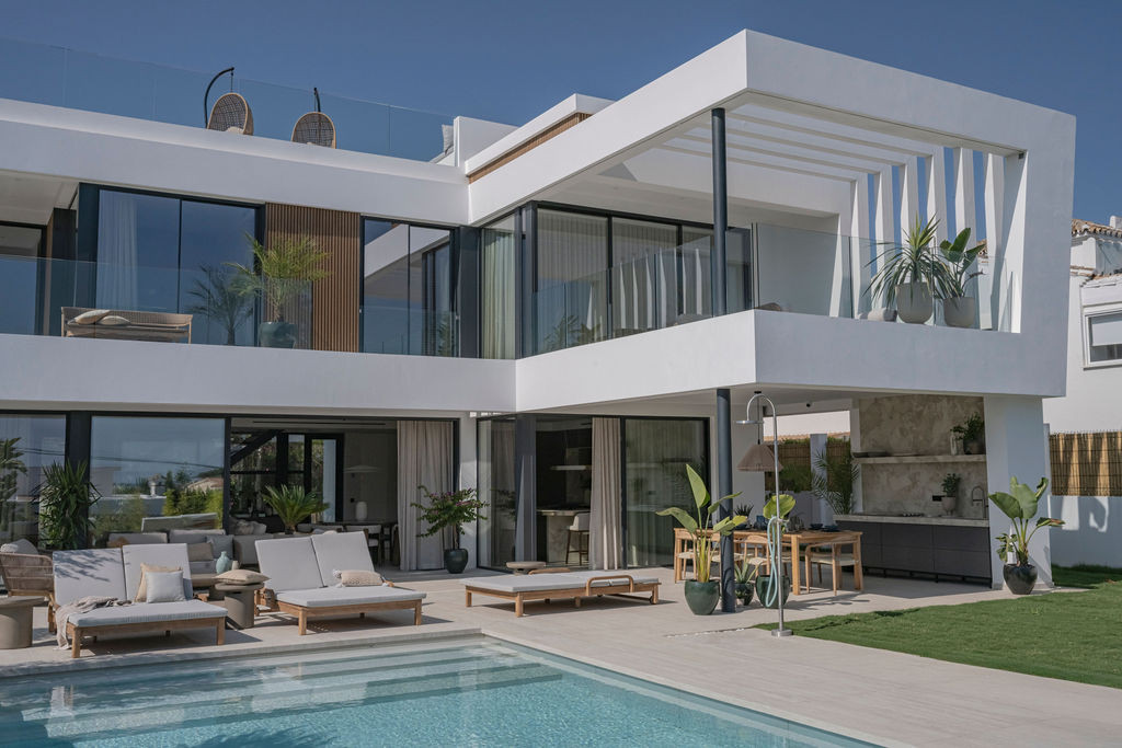 4 Bedroom Villa in Marbella - Photo 46