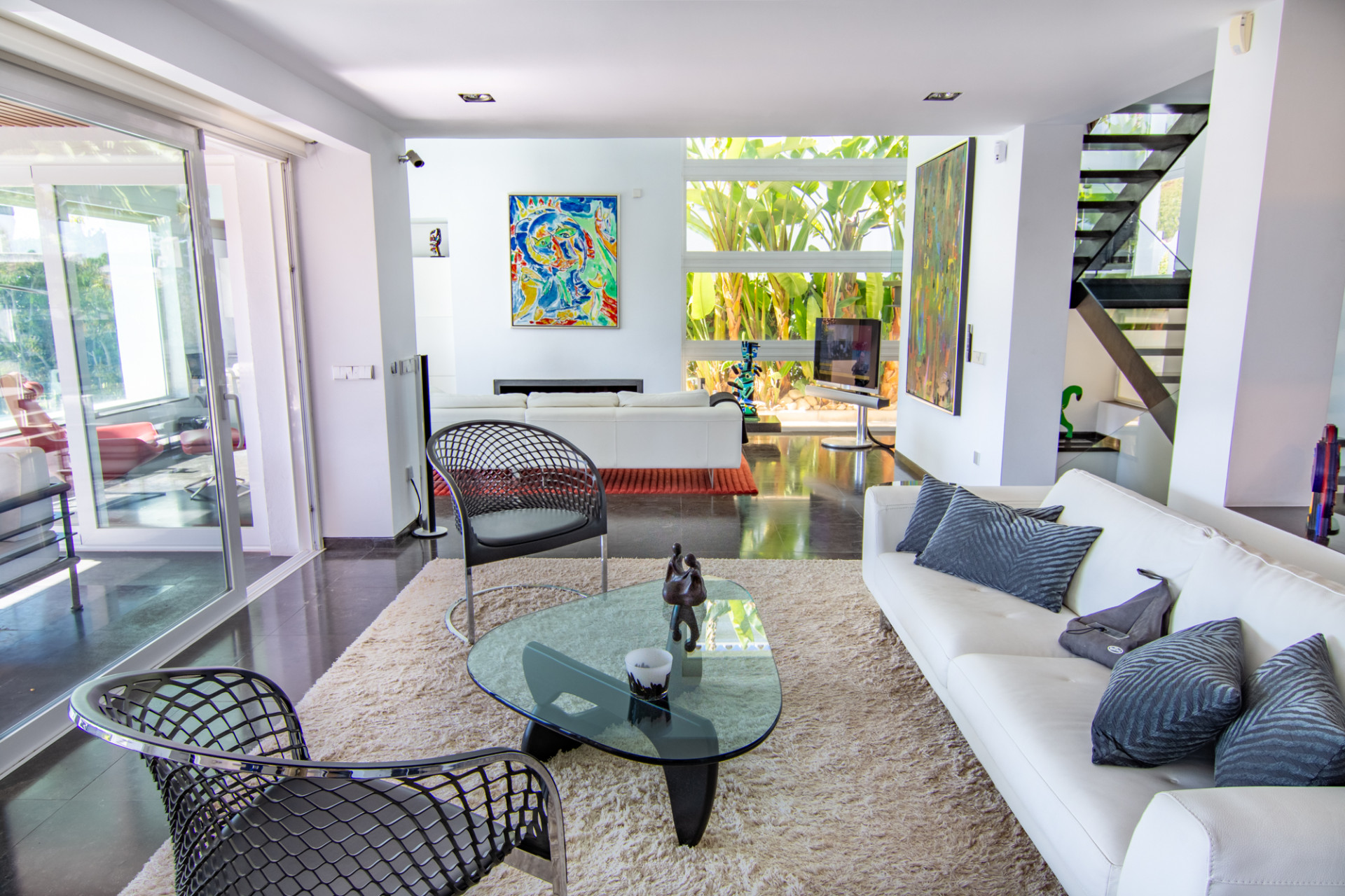 4 Bedroom Villa in Marbella - Photo 5